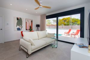 Inmobiliaria Costa Blanca, Sucina España