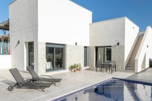 Inmobiliaria Costa Blanca, Daya Nueva España